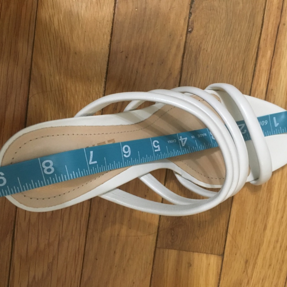 Schutz Felisa Tubular Block Heel Sandals | White | Size 5 (Runs small!) - Picture 5 of 7